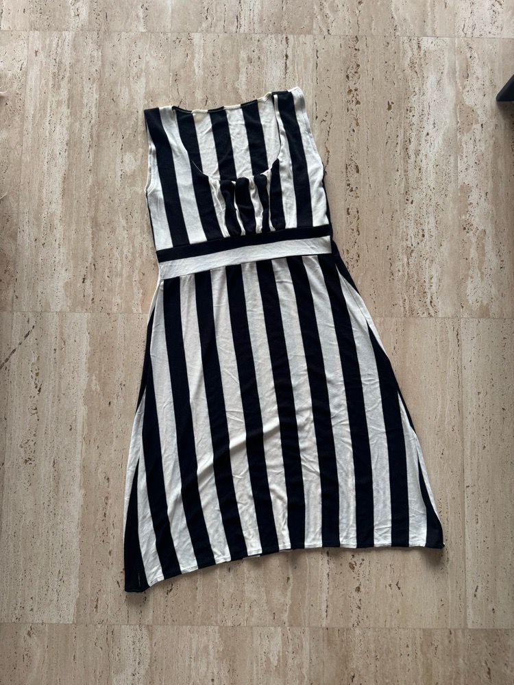 Jolie robe rayée
