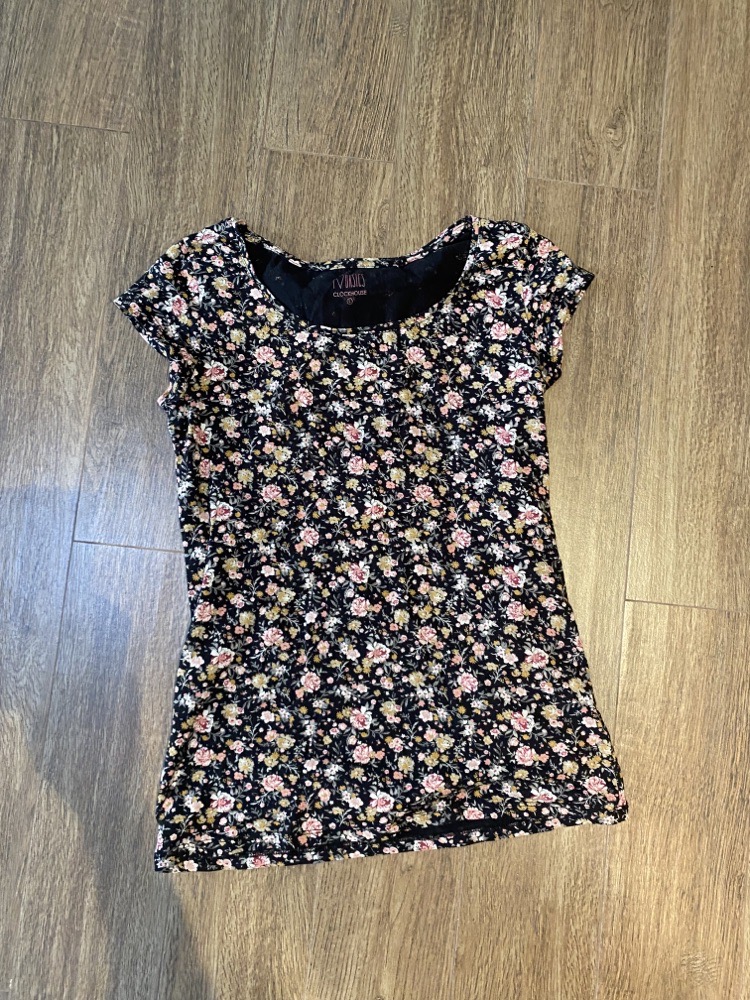 T-shirt fleuri