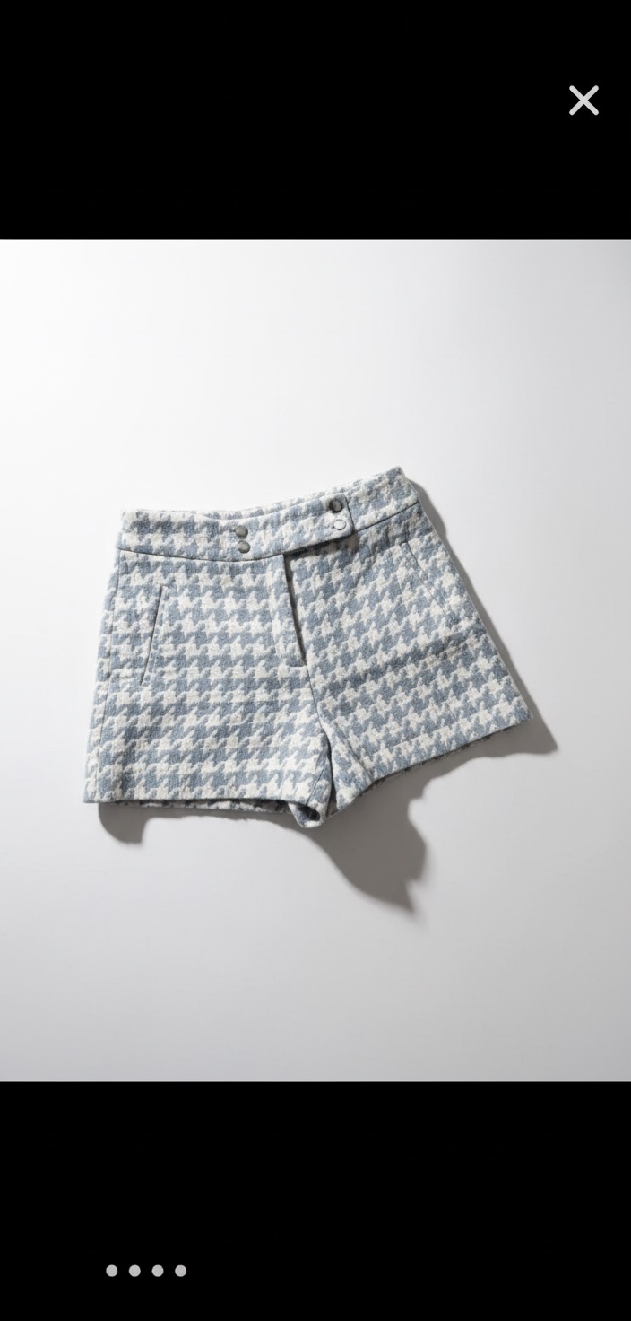 Short Zara M