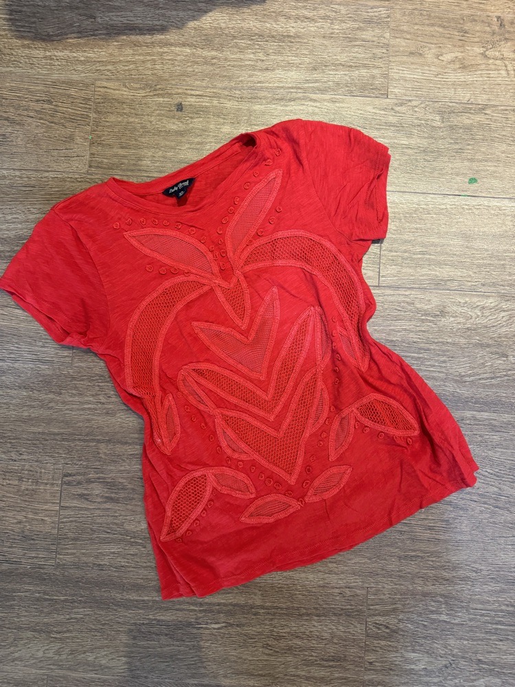 Pull rouge 