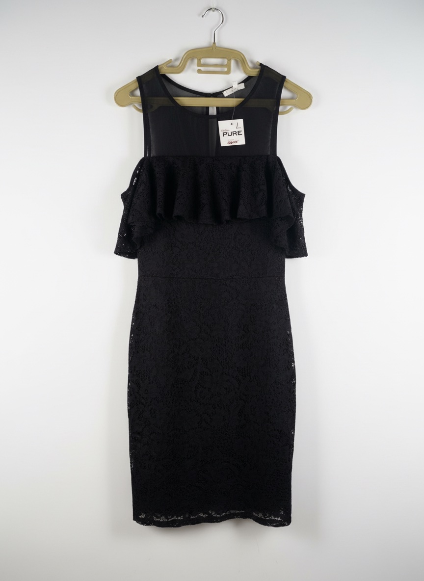 Robe noire dentelle ✨