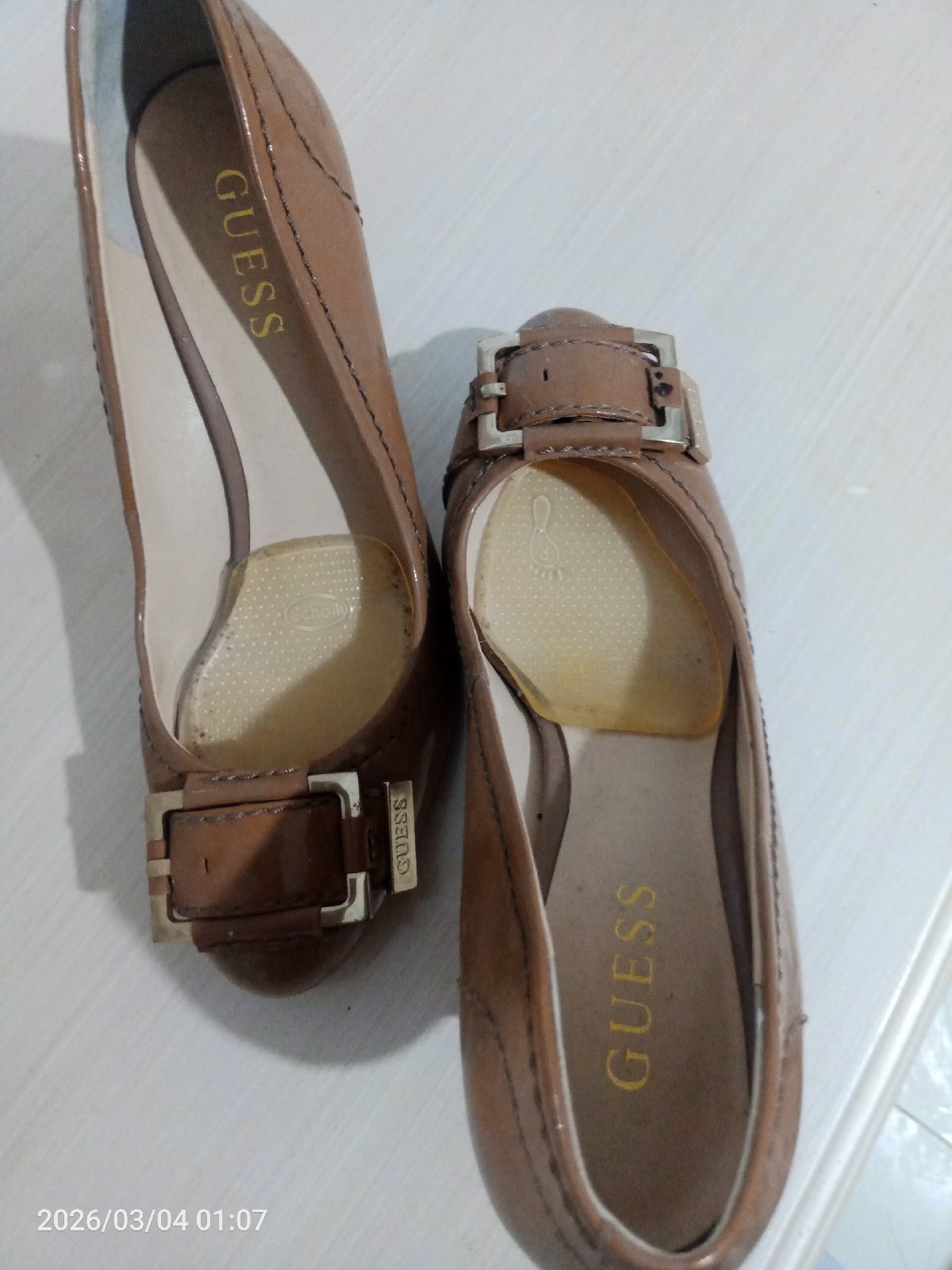 Guess pointure 37