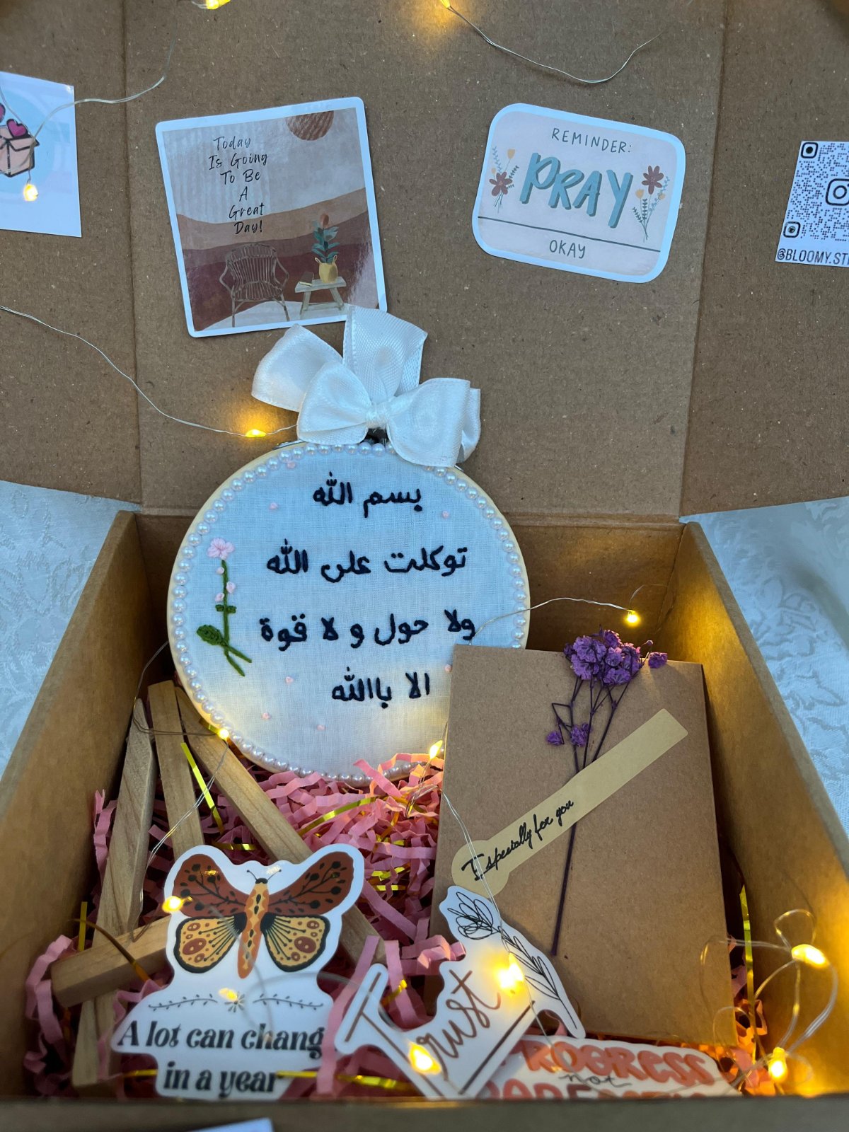 🎁 Idées cadeaux personnalisés 🤍🪡 Des créations brodées à la main, imaginées spécialement pour vous ✨
