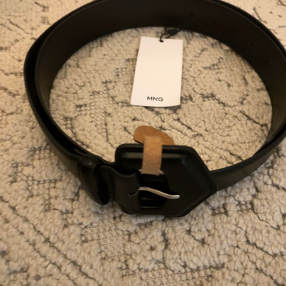 Ceinture large Mango