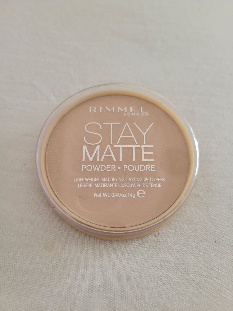 Rimmel London Stay Matte Pressed Powder