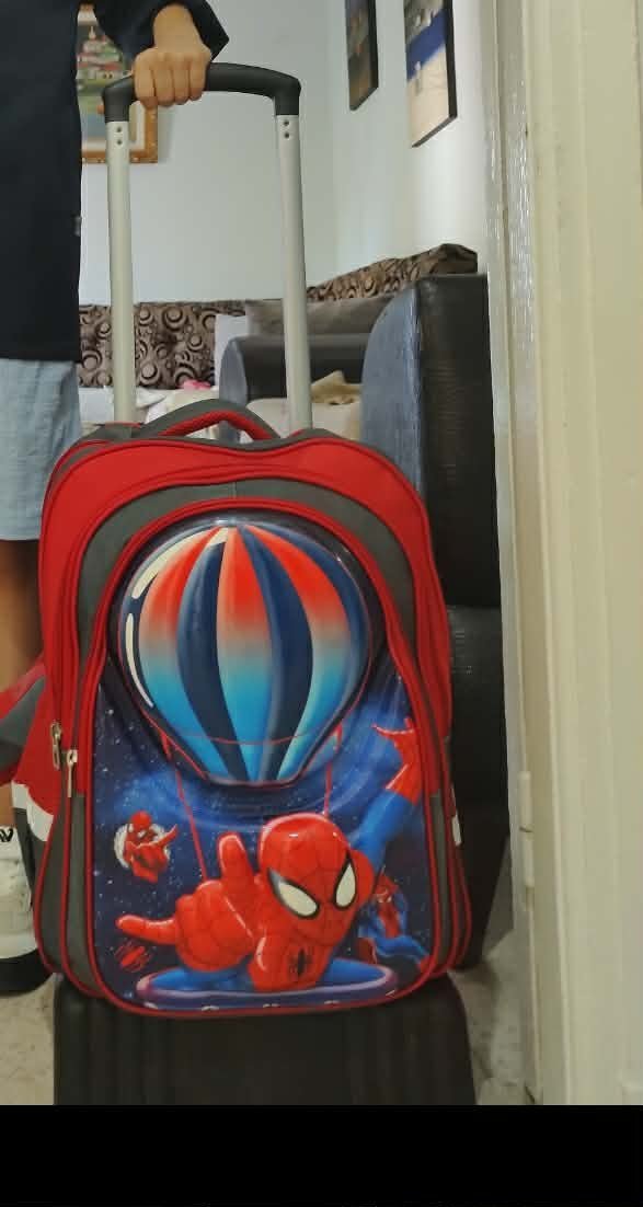 Cartable enfant avec chariot age 10 ans 