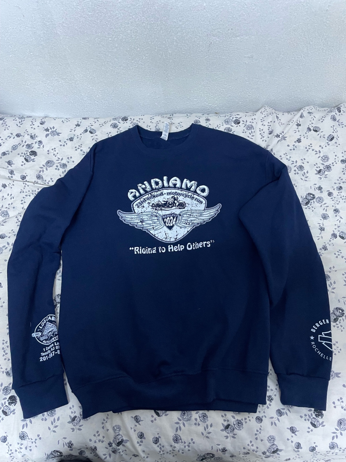 Pull bleu 