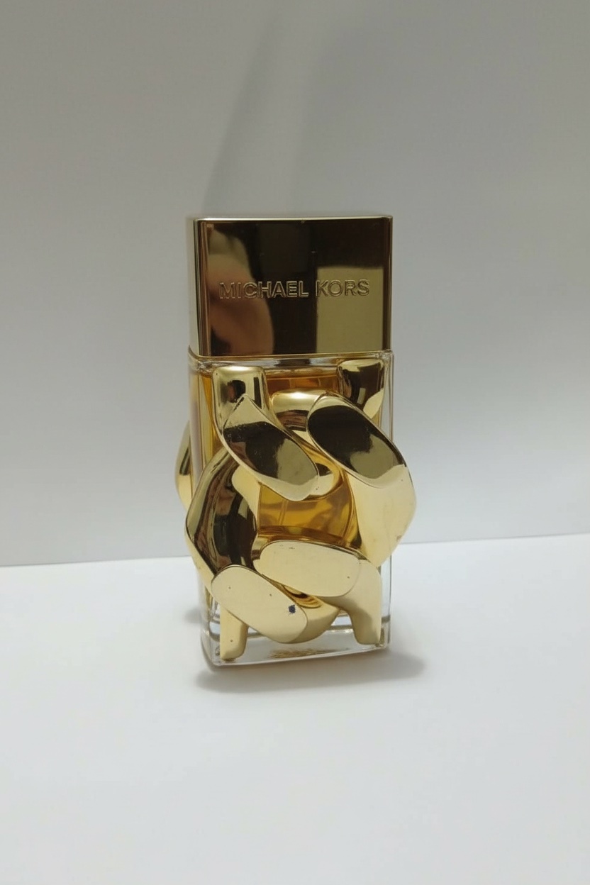 Parfum original mk valeur 400 je cede a 180dt
