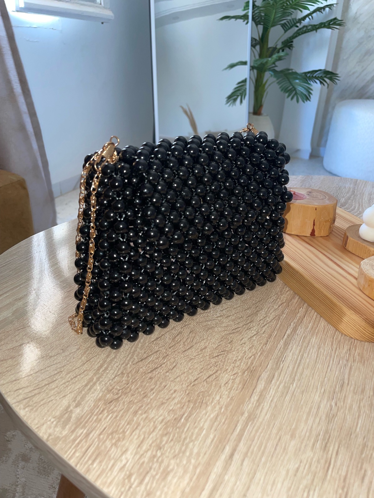 Sac noire en perles