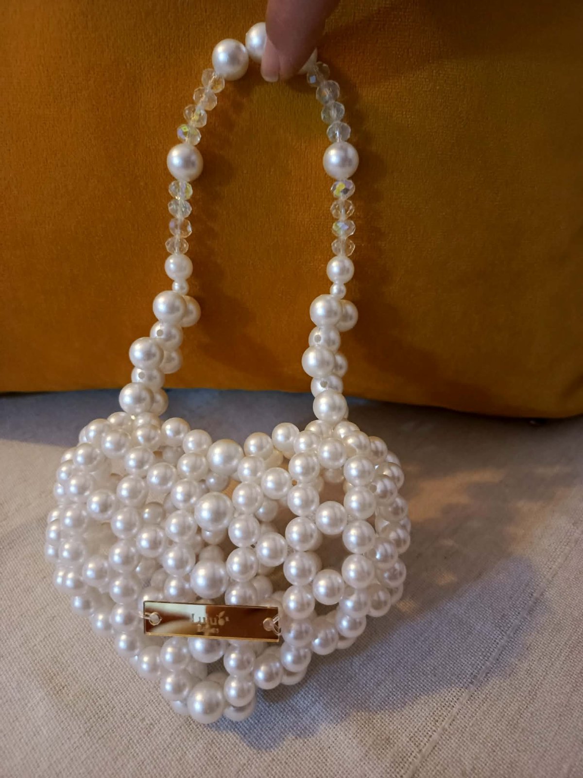 Petit Sac en perle en forme coeur pour fillette