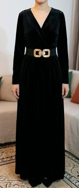 Robe soiree velour noir avec ceinture