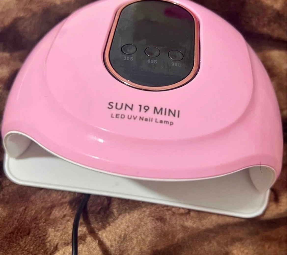 Lampe uv SUN pour les ongles