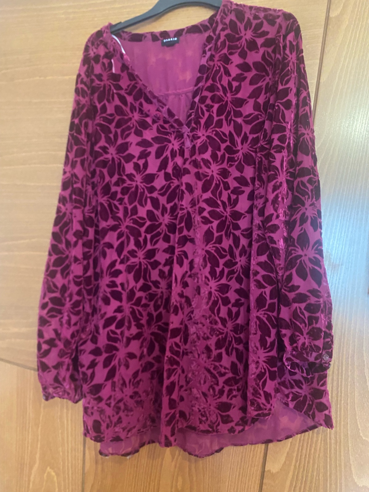 Tunique Torrid 2 x en velours fleuri à col en V