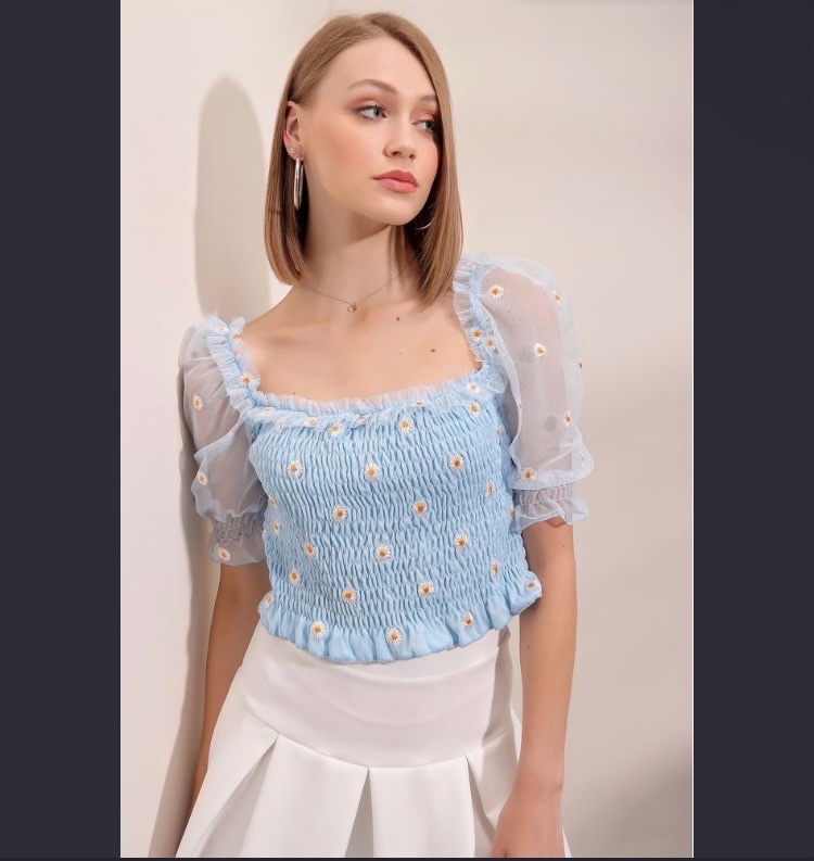 Top bleu 