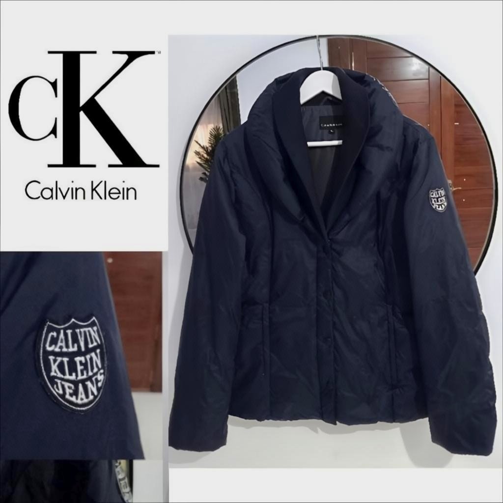Calvin Klein Bleu foncé neuf