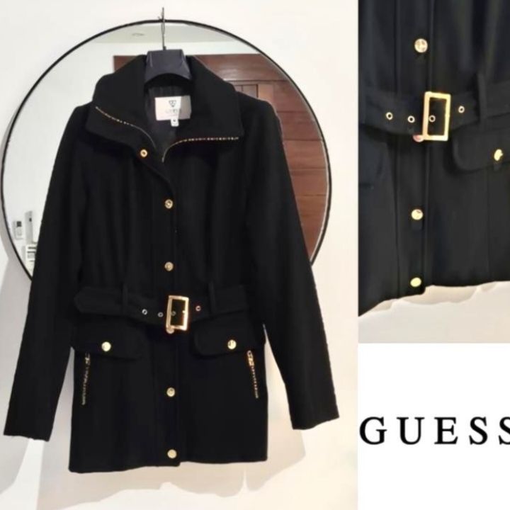 Manteau Guess avec laine détails dorés 