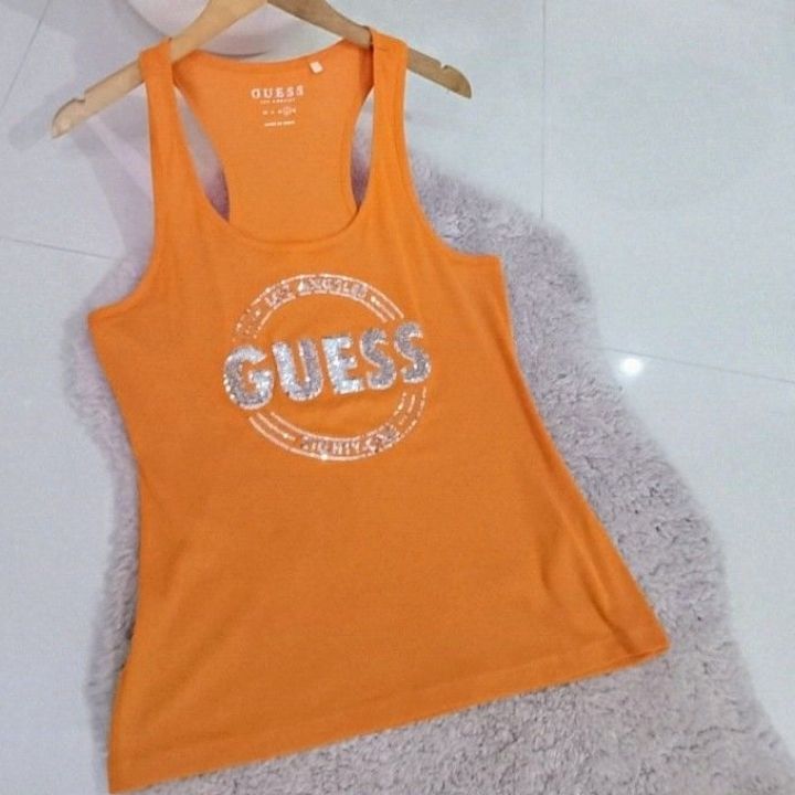 Guess orange jamais porté 