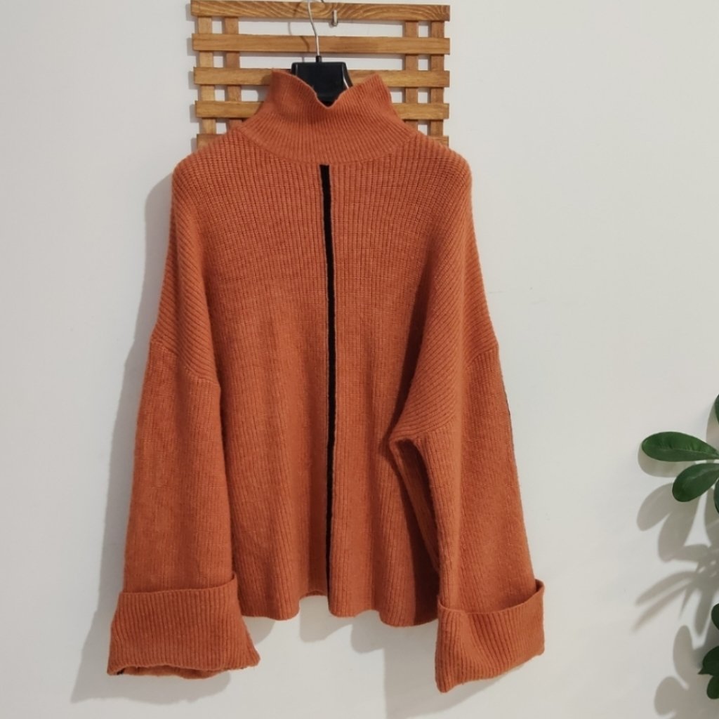 Pull oversize orange foncé tt neuf 