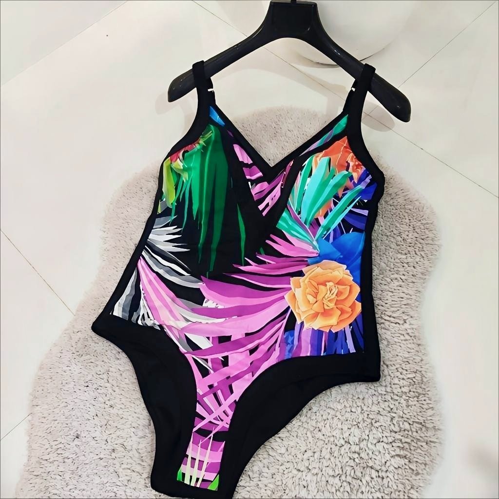 Très joli maillot Neuf m