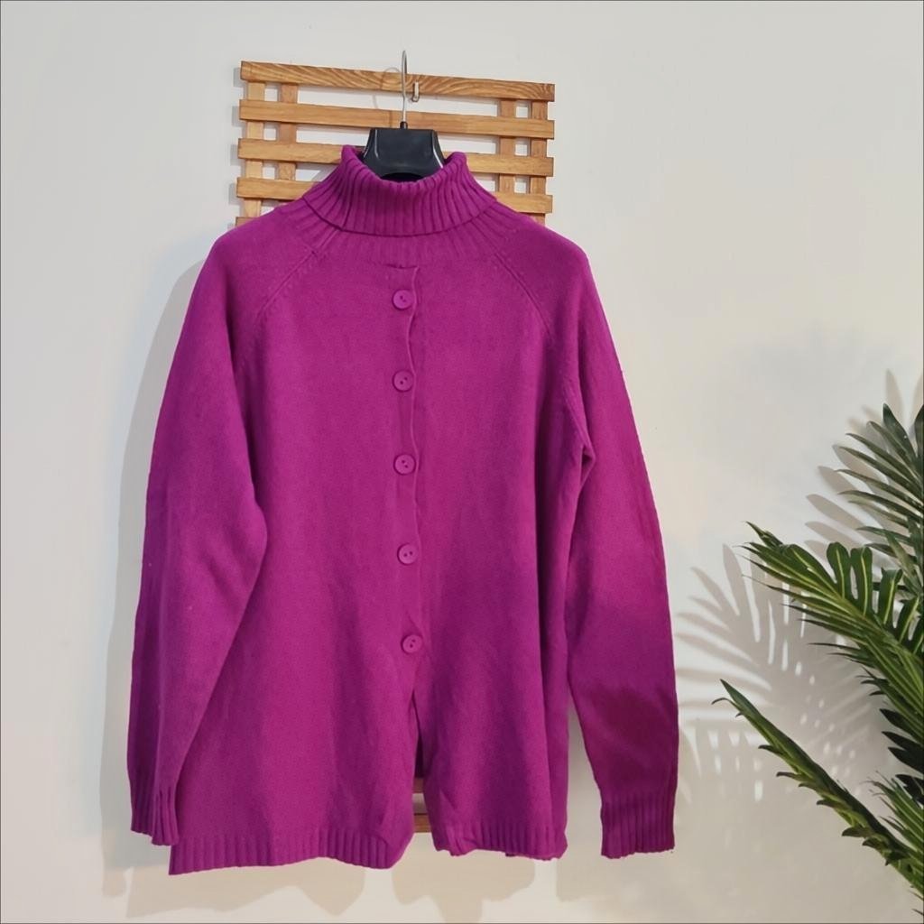 Pull rose indien oversize à boutons neuf