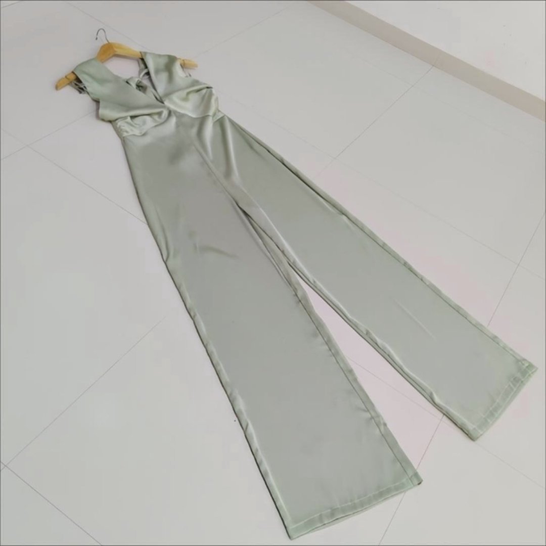 Combinaison satinée large Vert sauge chic 