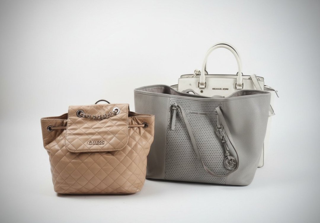 Lots 3 sacs authentique