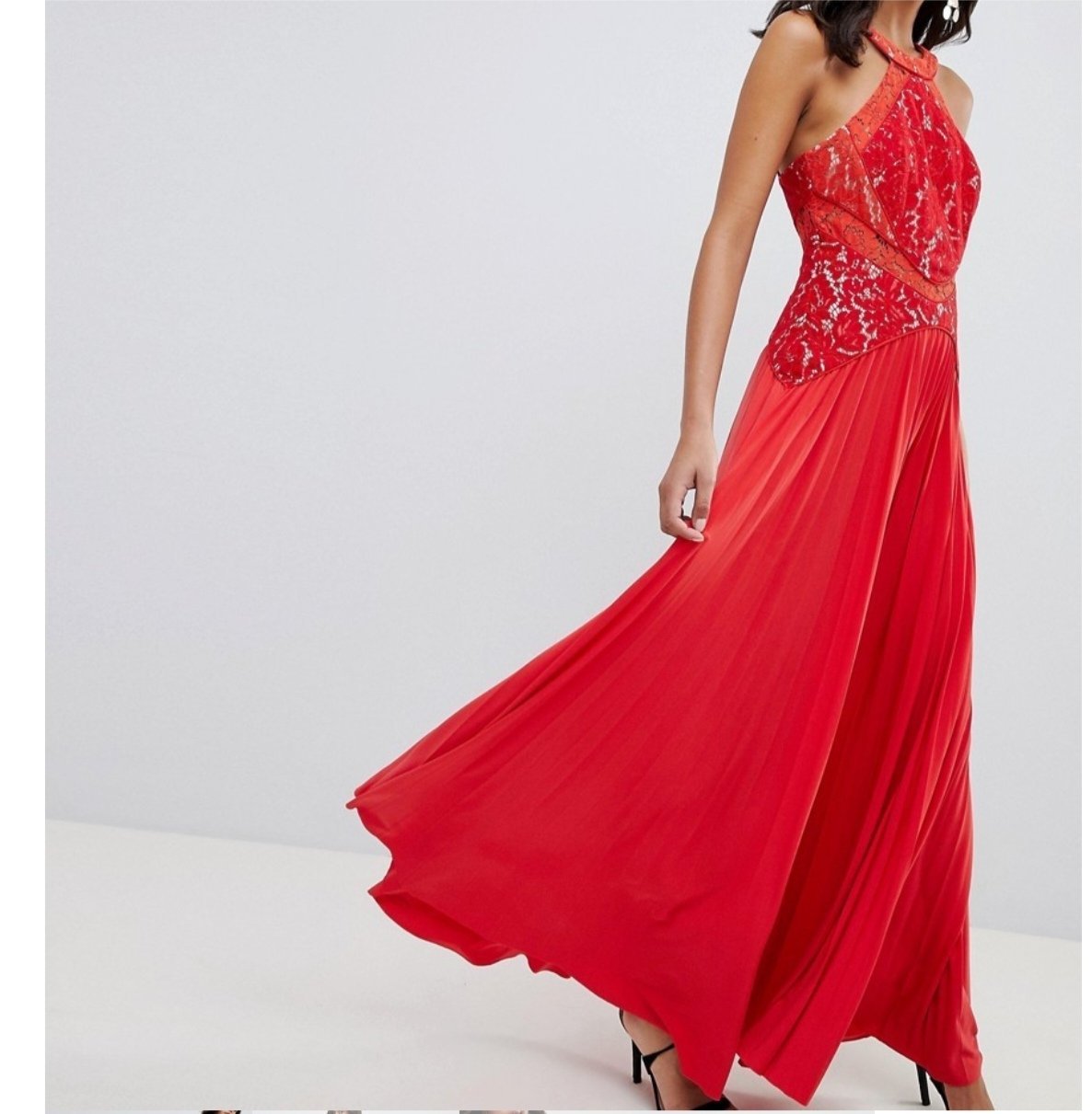 Robe longue neuve de la marque asos taille/42.