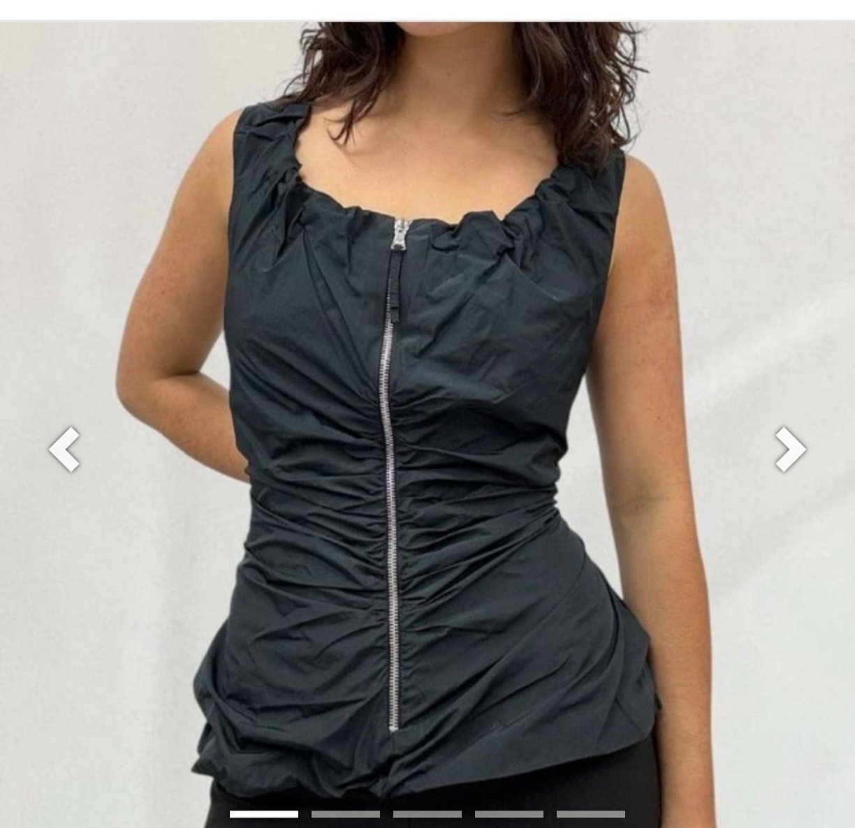 Haut dolce & Gabbana taille 38 jamais porté 