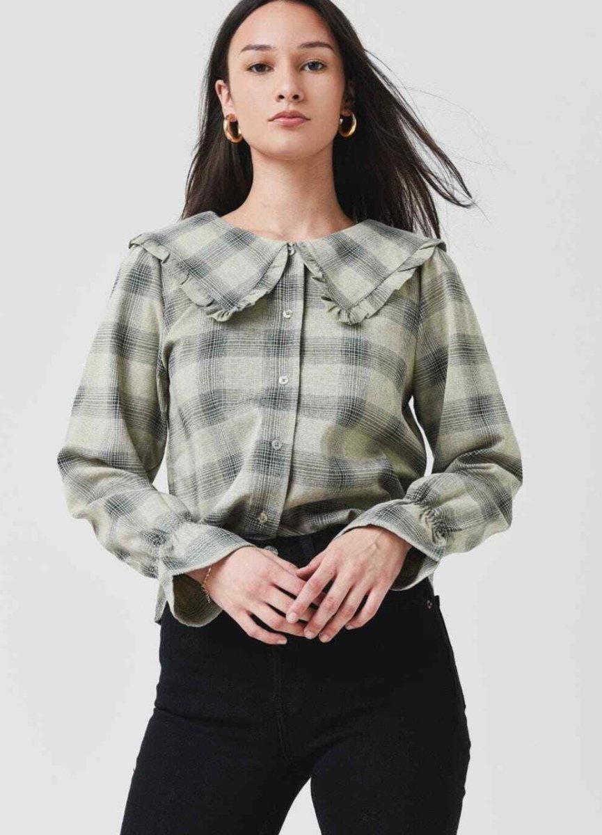 Chemise steve madden taille s jamais portée 