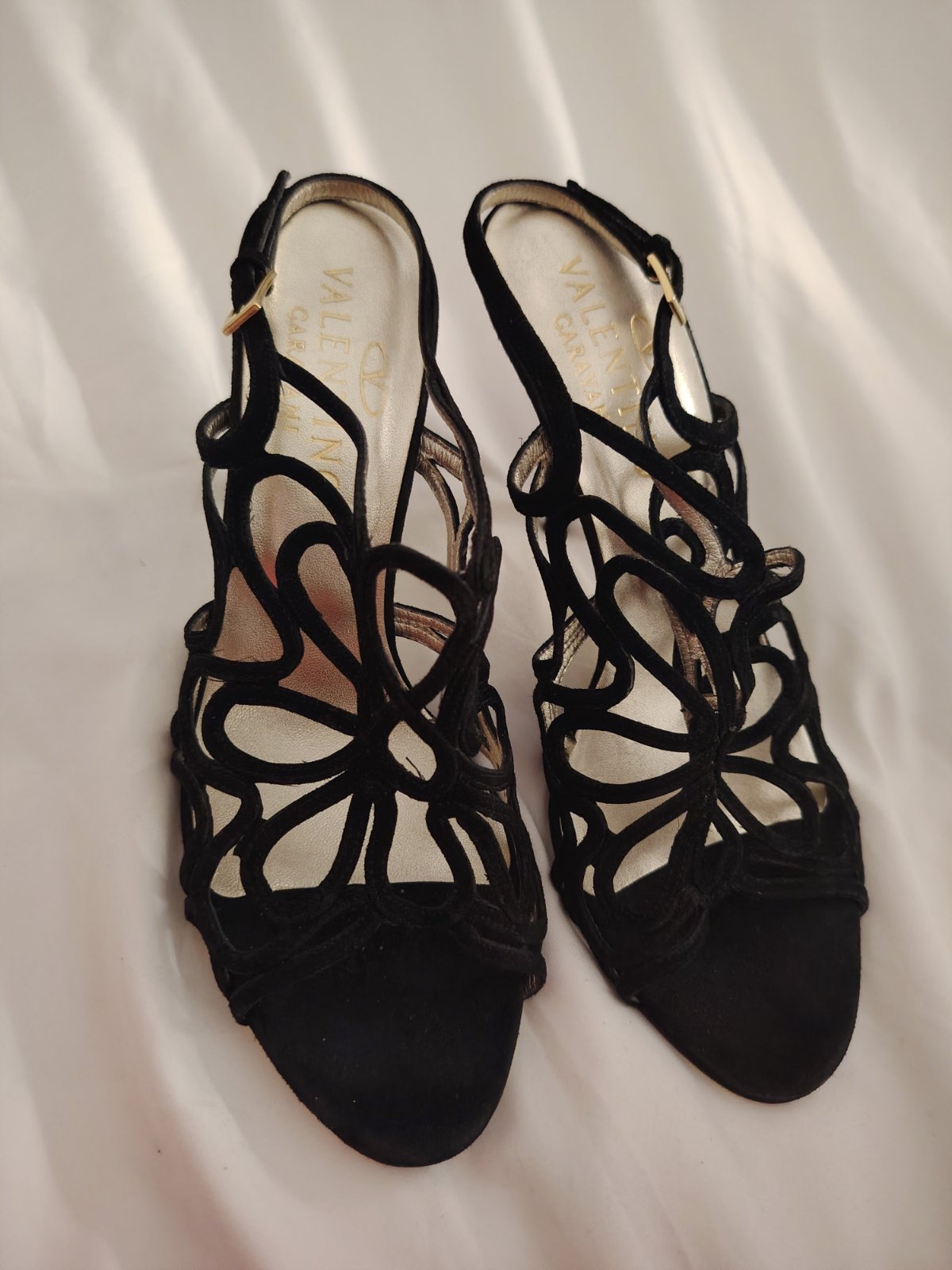 Sandale valentino en bon état pointures 37.5