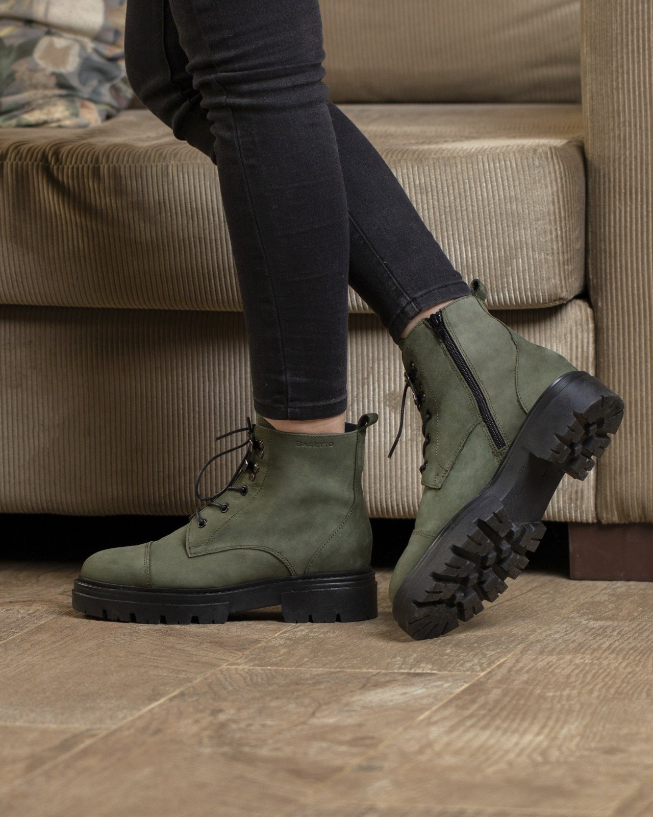 Bottines vertes en cuir nubuck