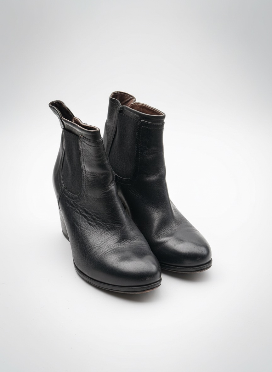 Bottines femme en cuir noir – style italien – pointure 40