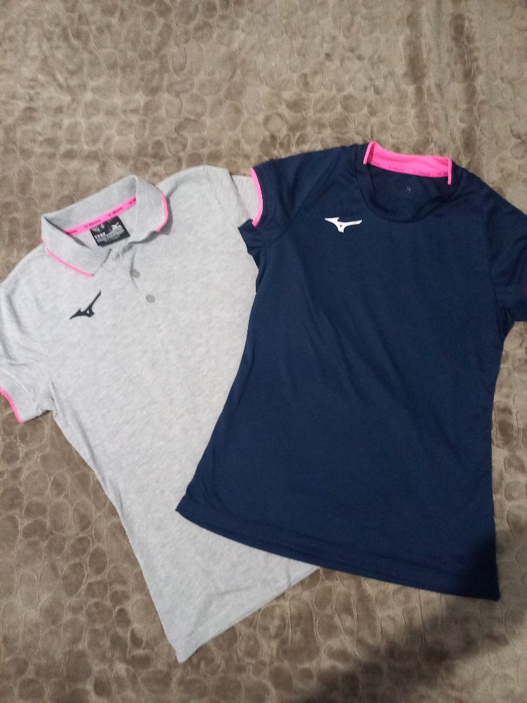 2 pulls sport taille S
