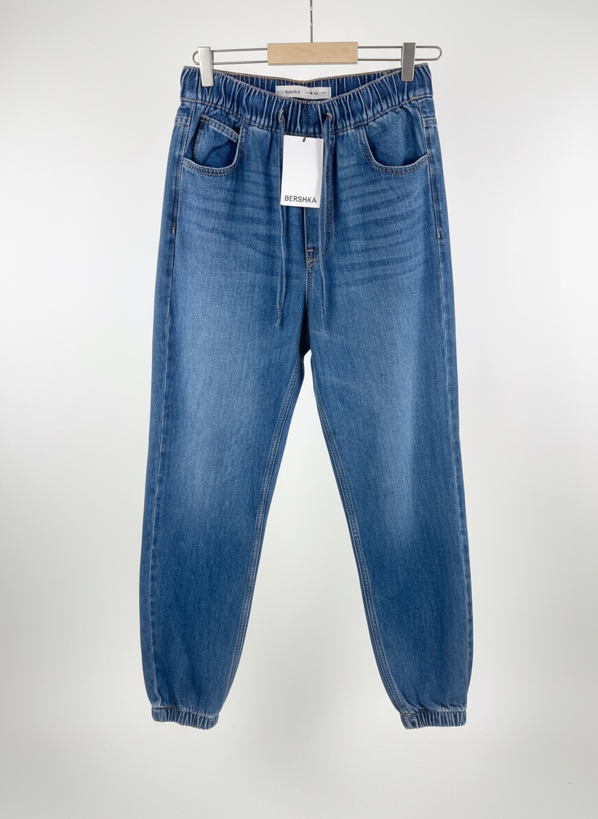 Jean bleu Bershka Taille S JAMAIS PORTE