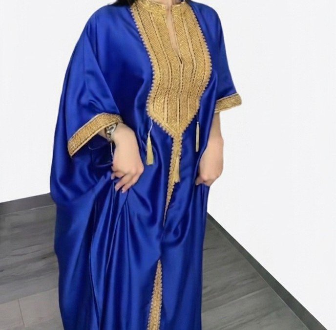Koftan bleu roi😍