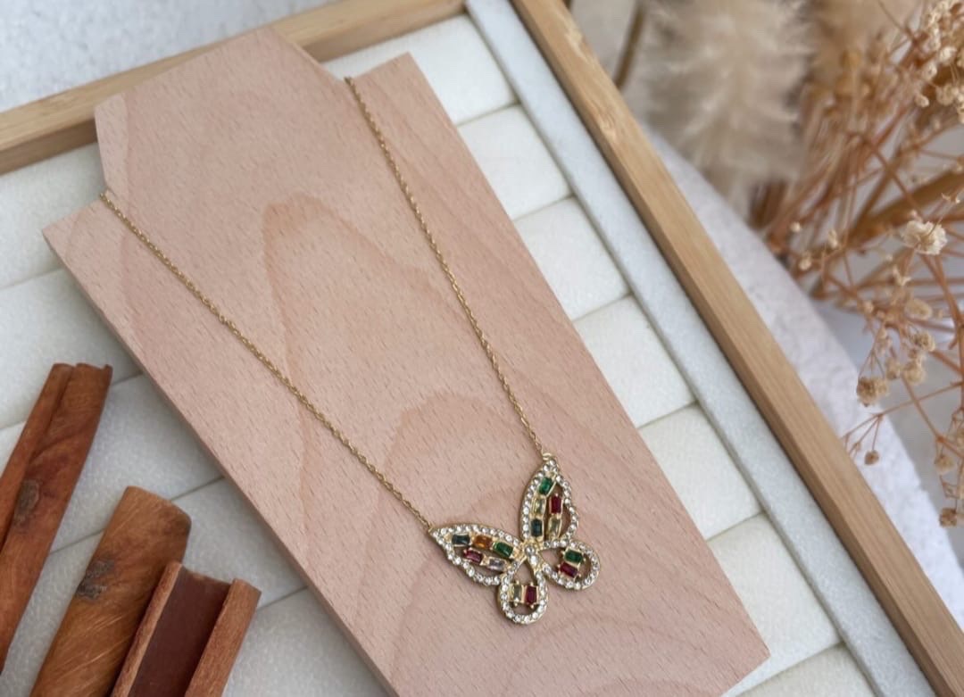 Collier stainless steel dore 