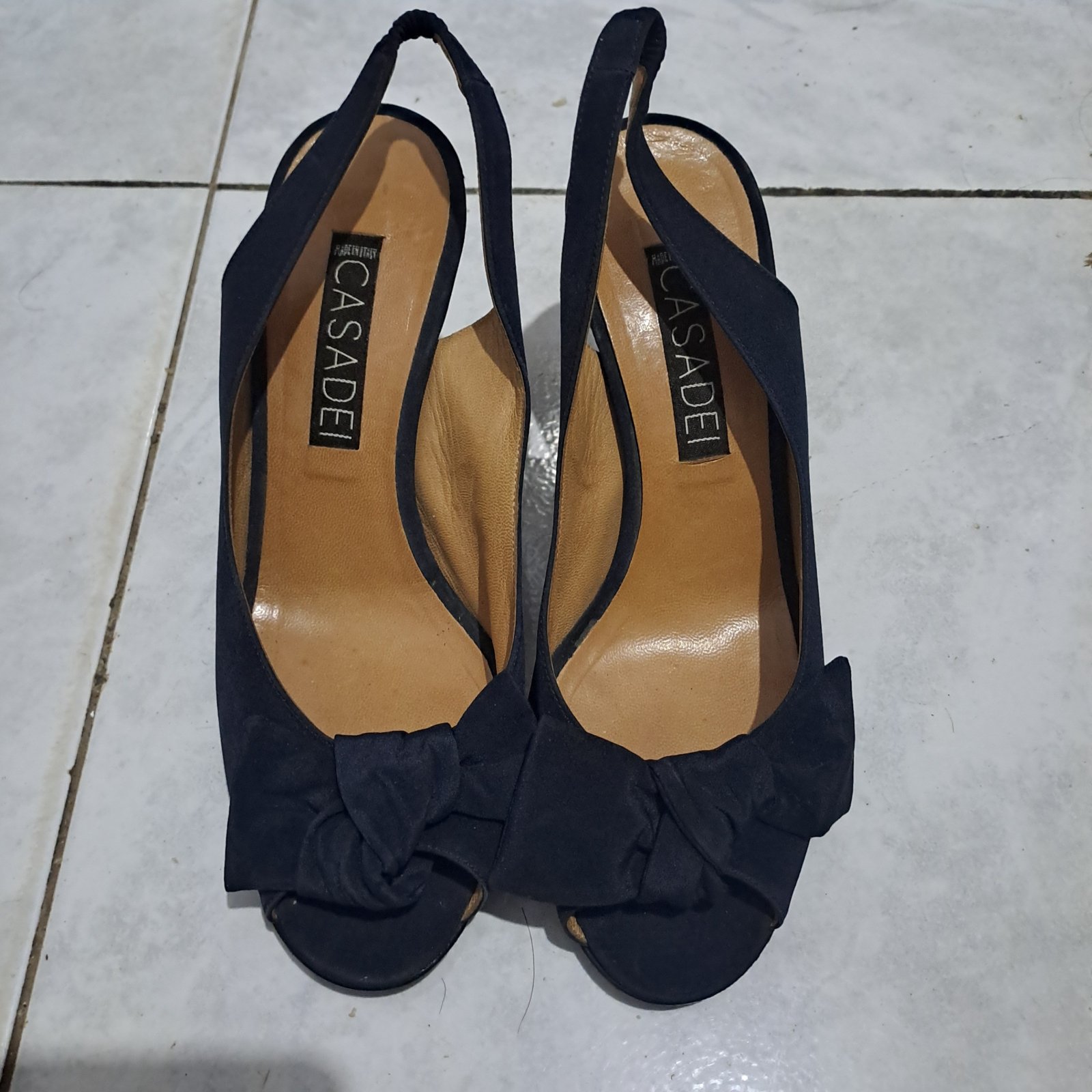 Des sandales casadei