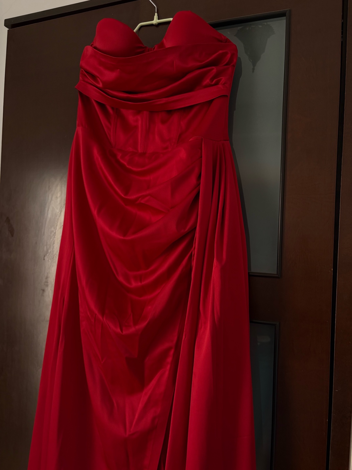 Robe soirée en satin 