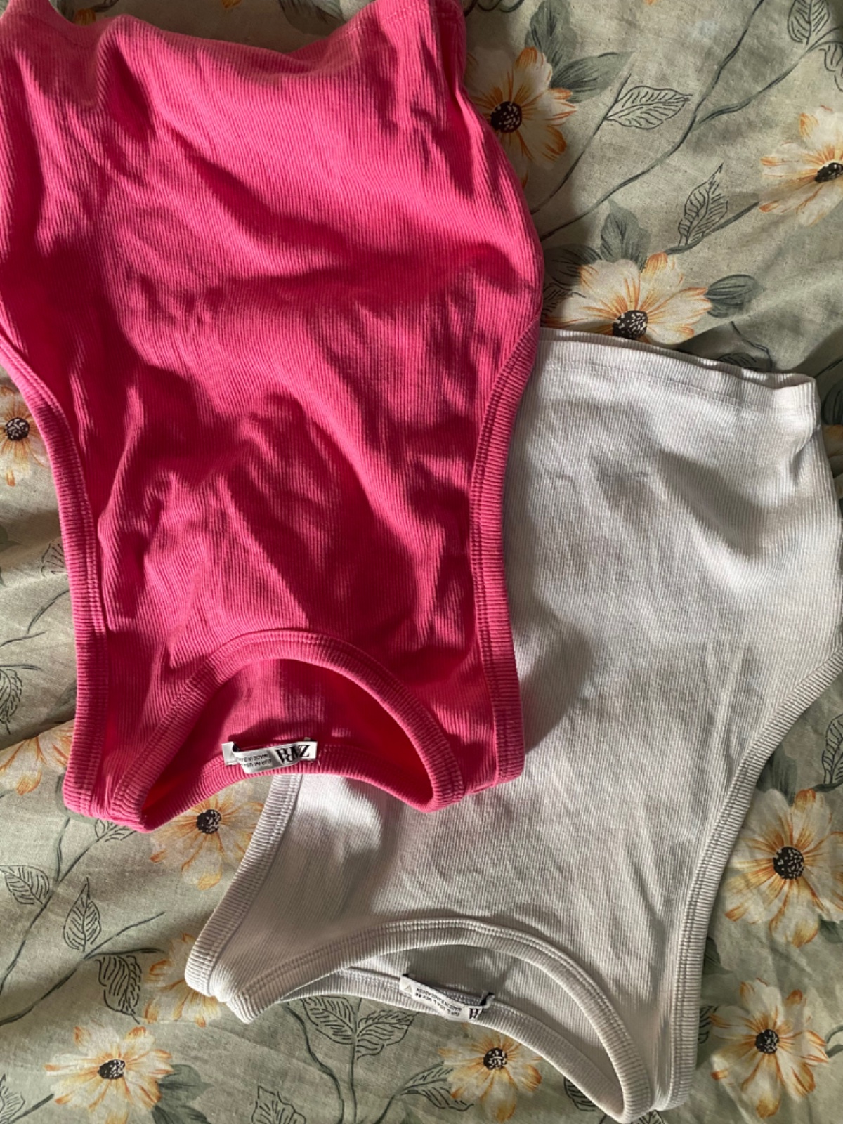 Lot 2 croptop M et L