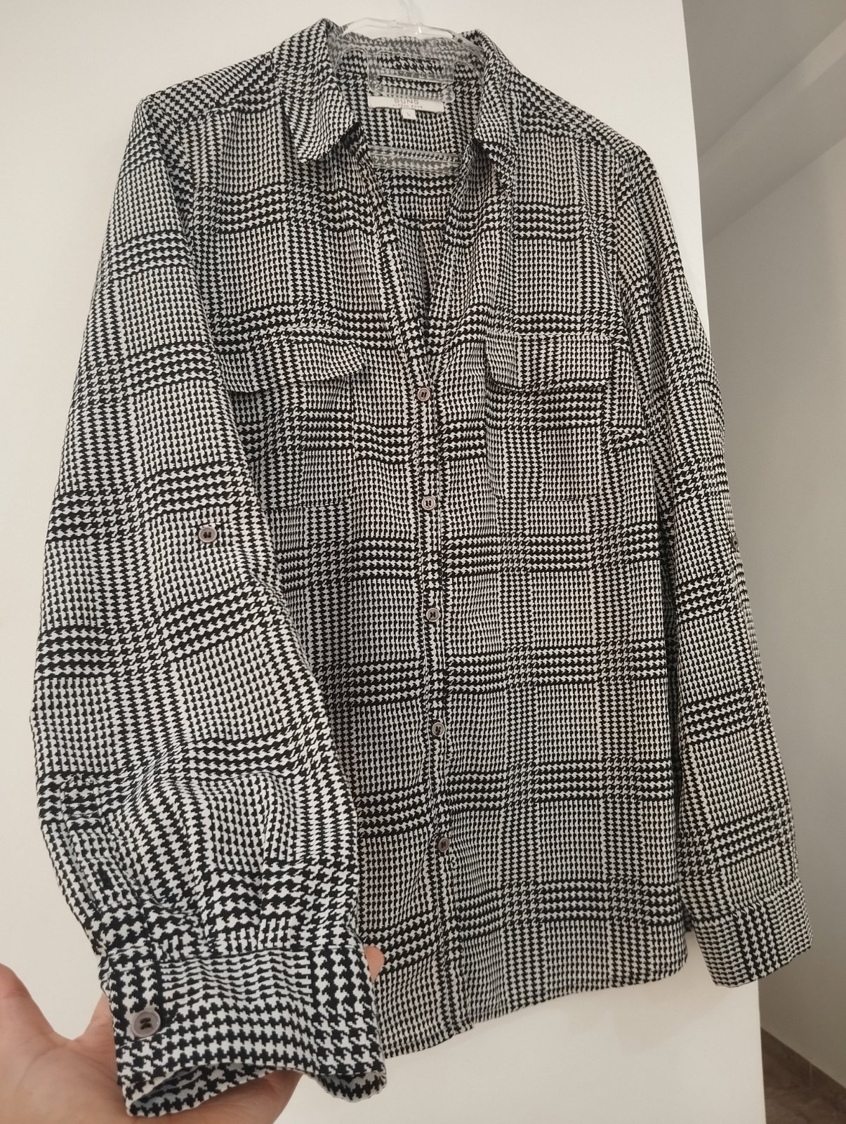 Chemise noir et blanc 