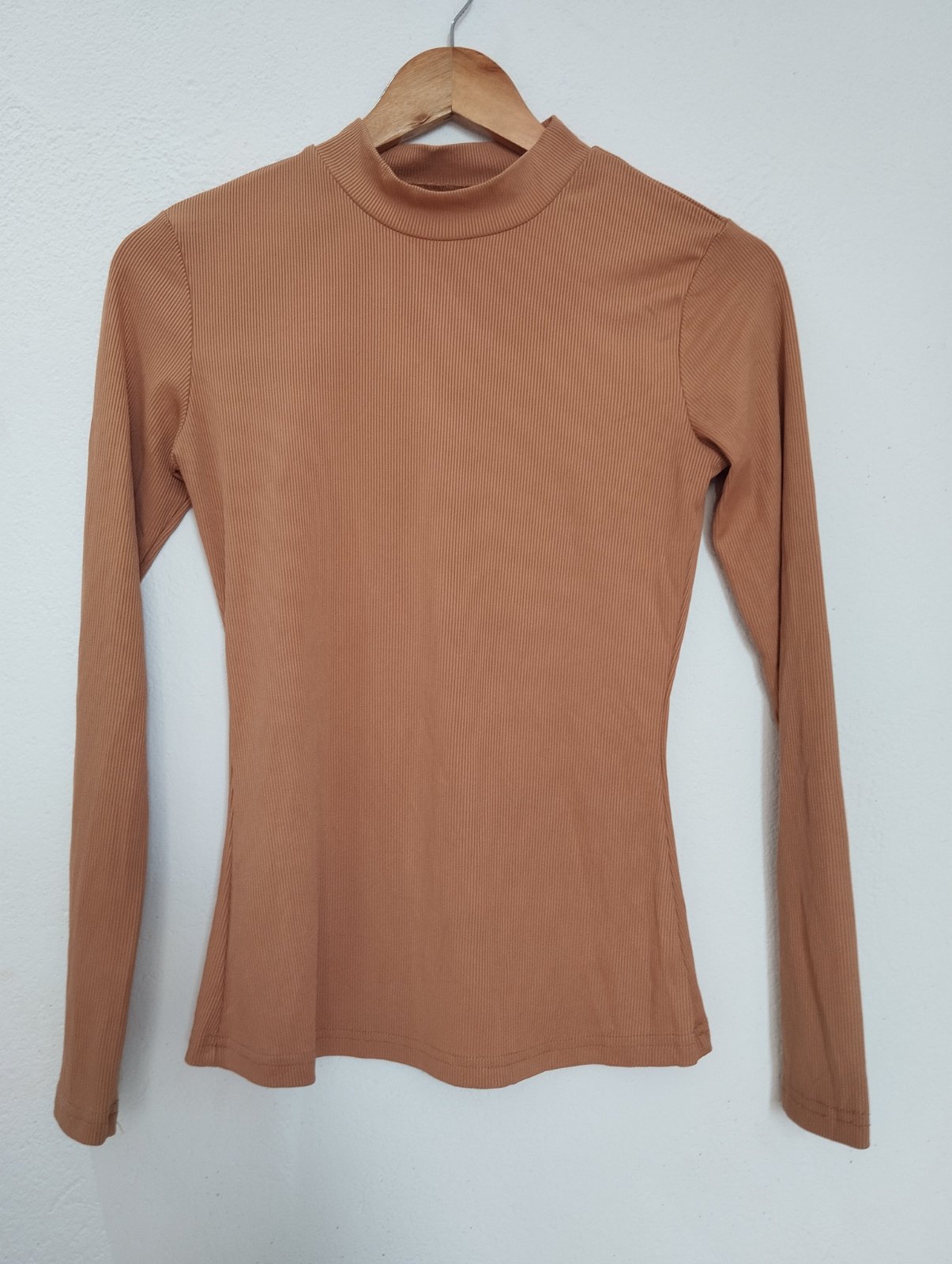 Pull shein camel basique ajusté