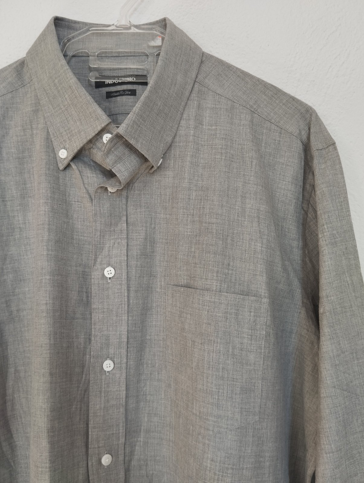 Chemise Indochino authentique a logo