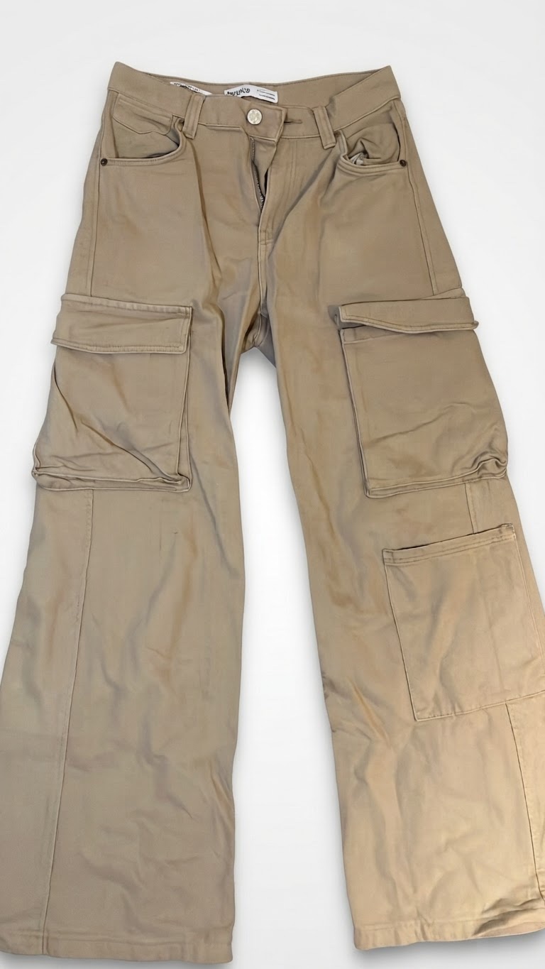 Jean Cargo camel (bershka)