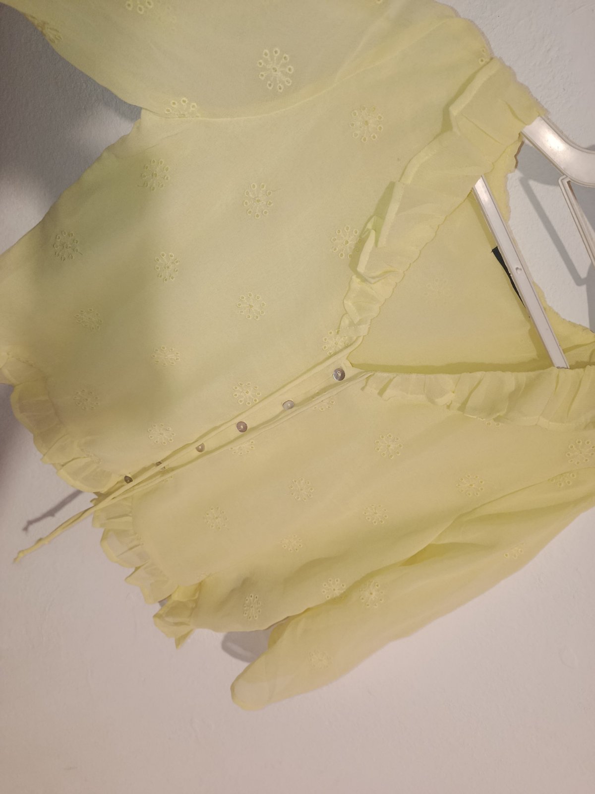 Chemise butter yellow