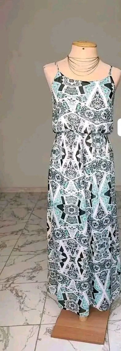 Jolie robe