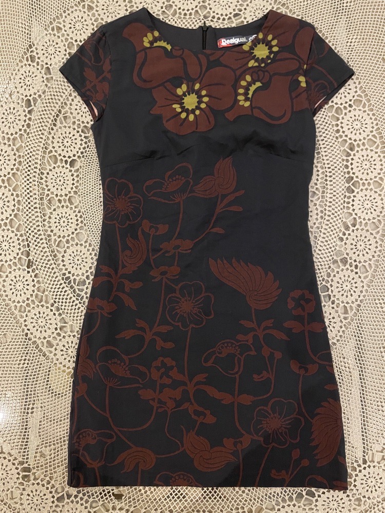 robe desigual