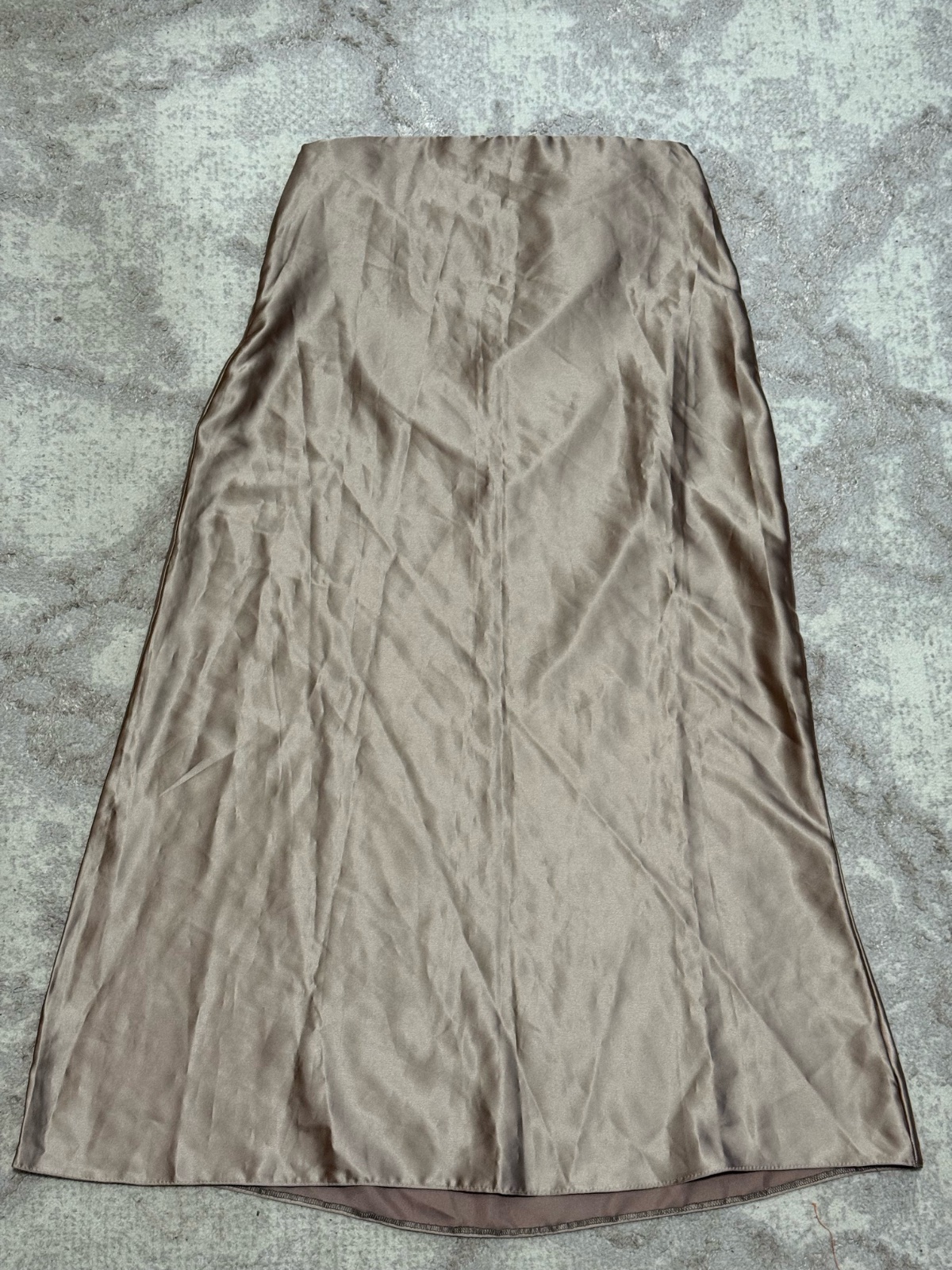 Jupe satin taille M 