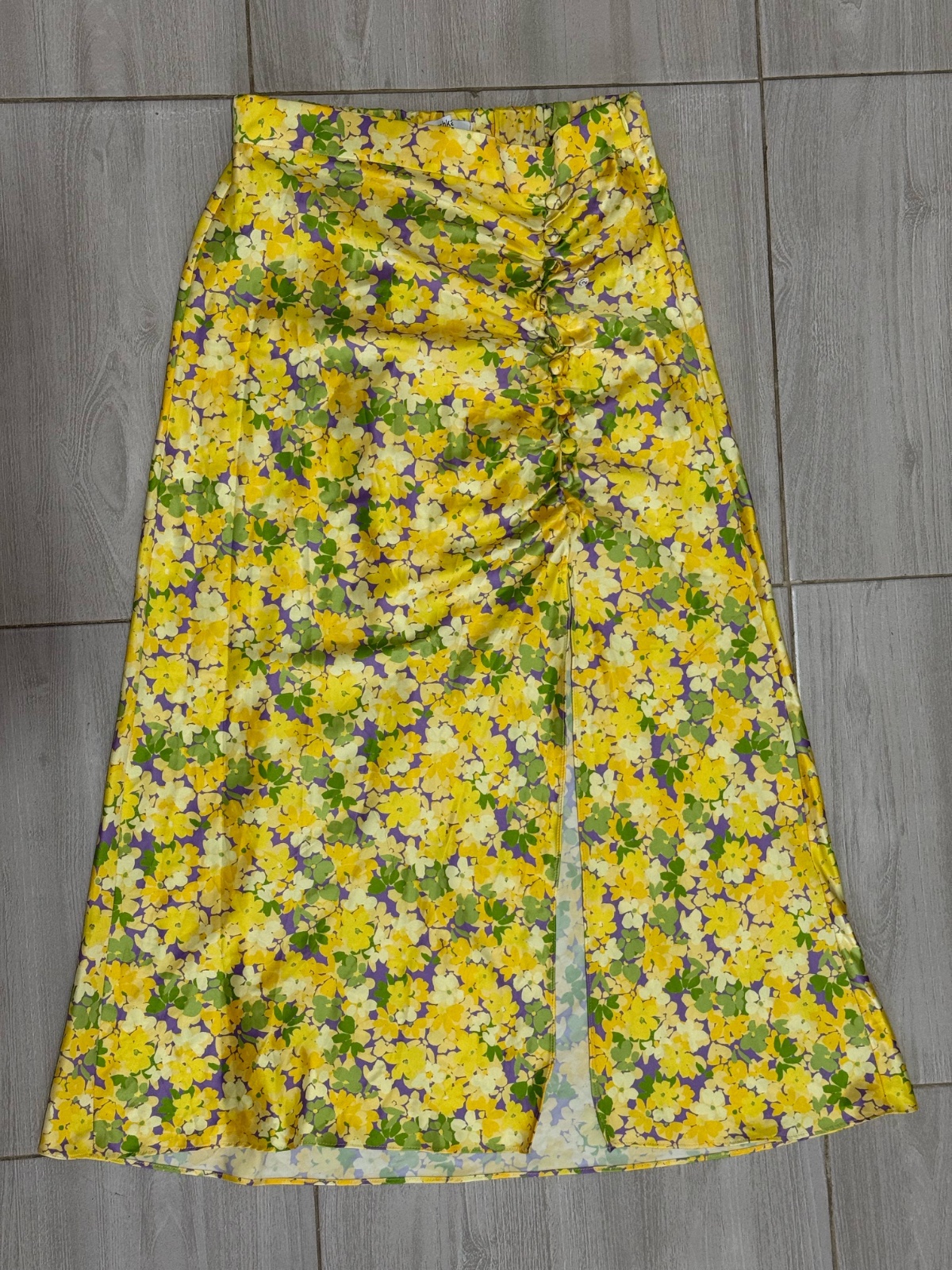 Jupe bershka neuve taille M 