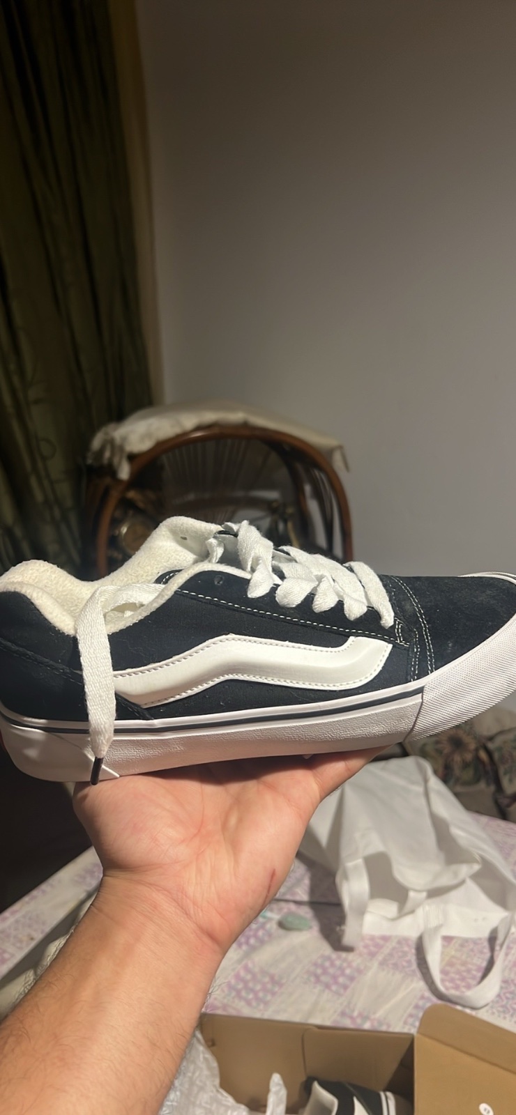Vans 