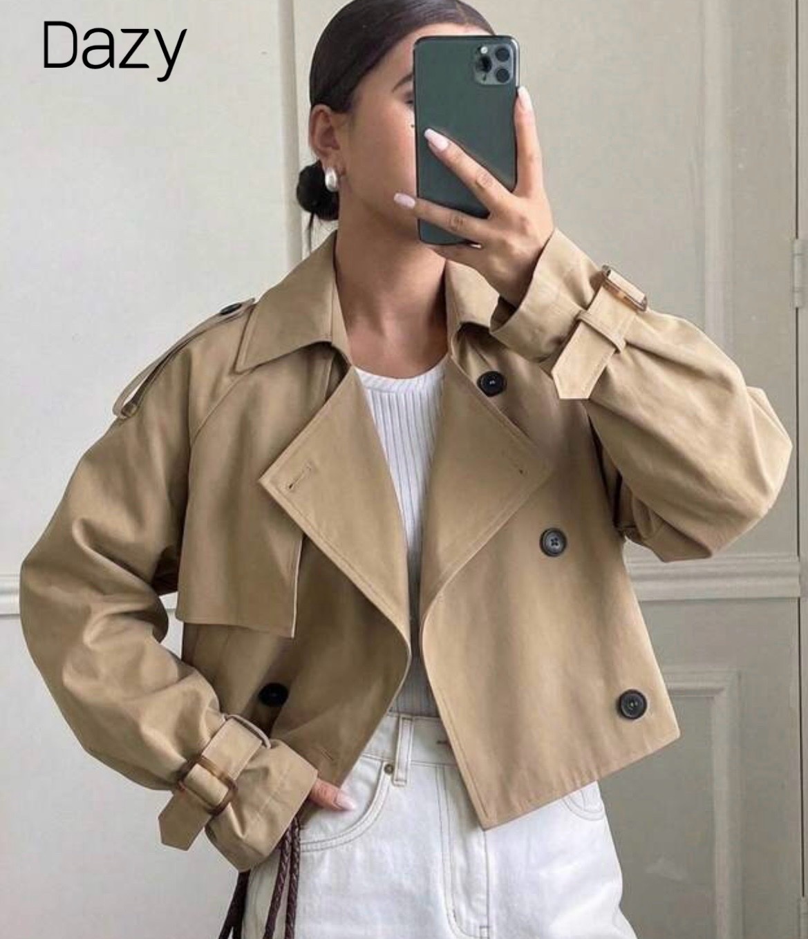 Trench coat court 